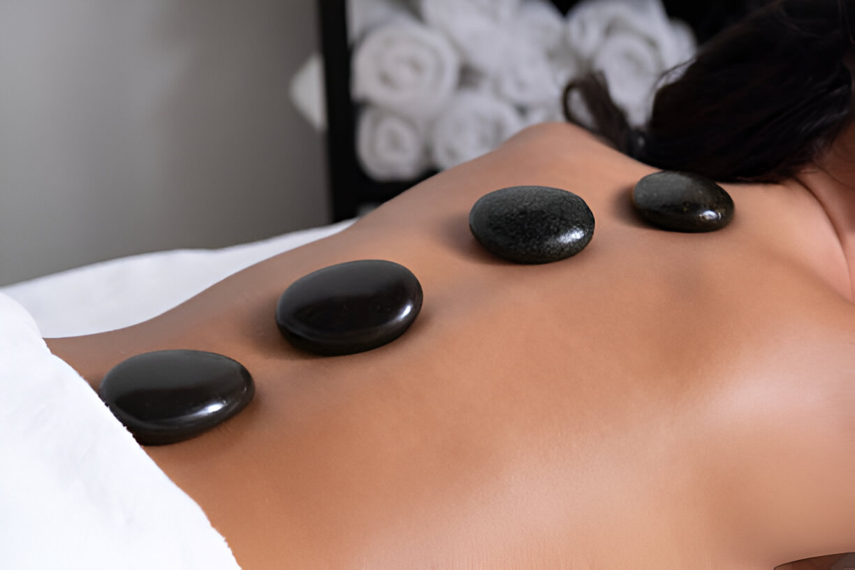 Volkanik Taş Masajı